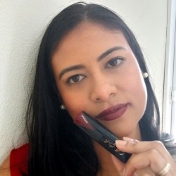 LIP ATTRACTION LIPSTICK - L.A. GIRL